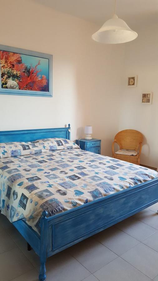 B&B Le Peonie Badesi Dış mekan fotoğraf