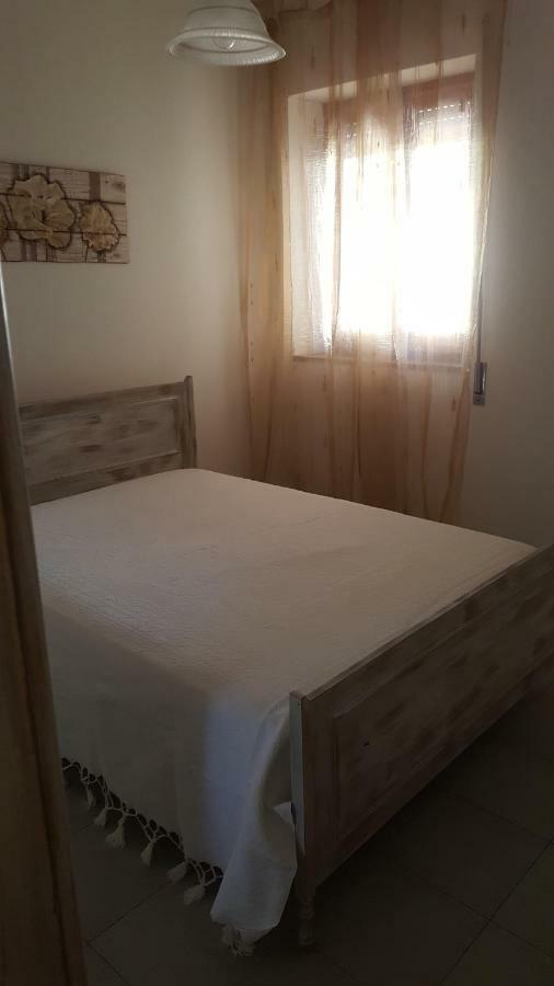 B&B Le Peonie Badesi Dış mekan fotoğraf